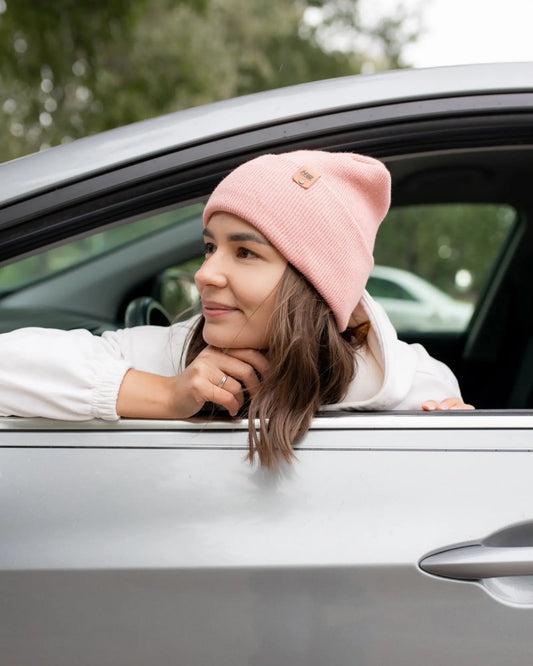 Top-10-Tips-for-Staying-Warm-Without-Sacrificing-Style HAAKWEAR