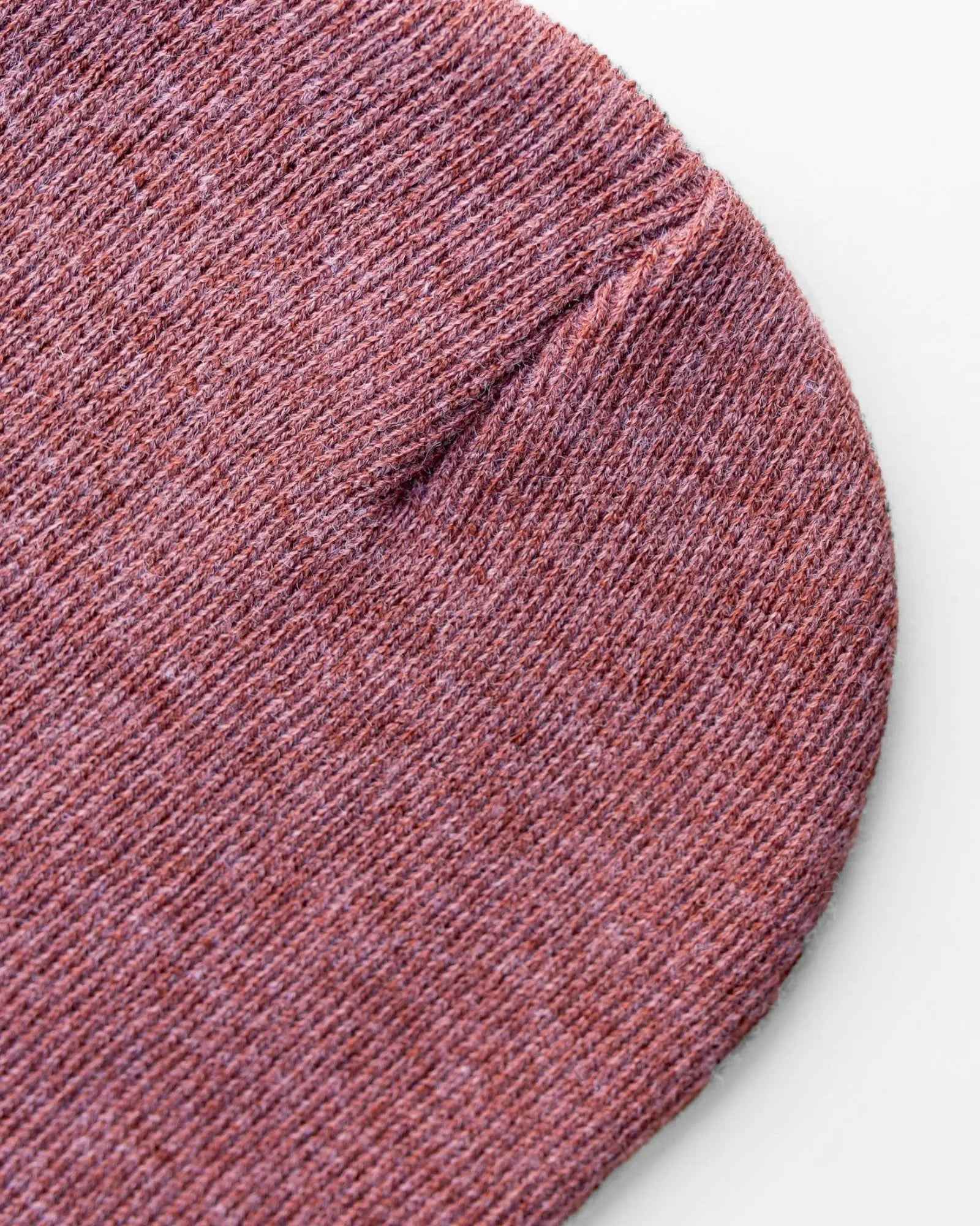 CS105 HAAKWEAR Traditional Silent Cuffed Beanie, Rusty Burgundy.