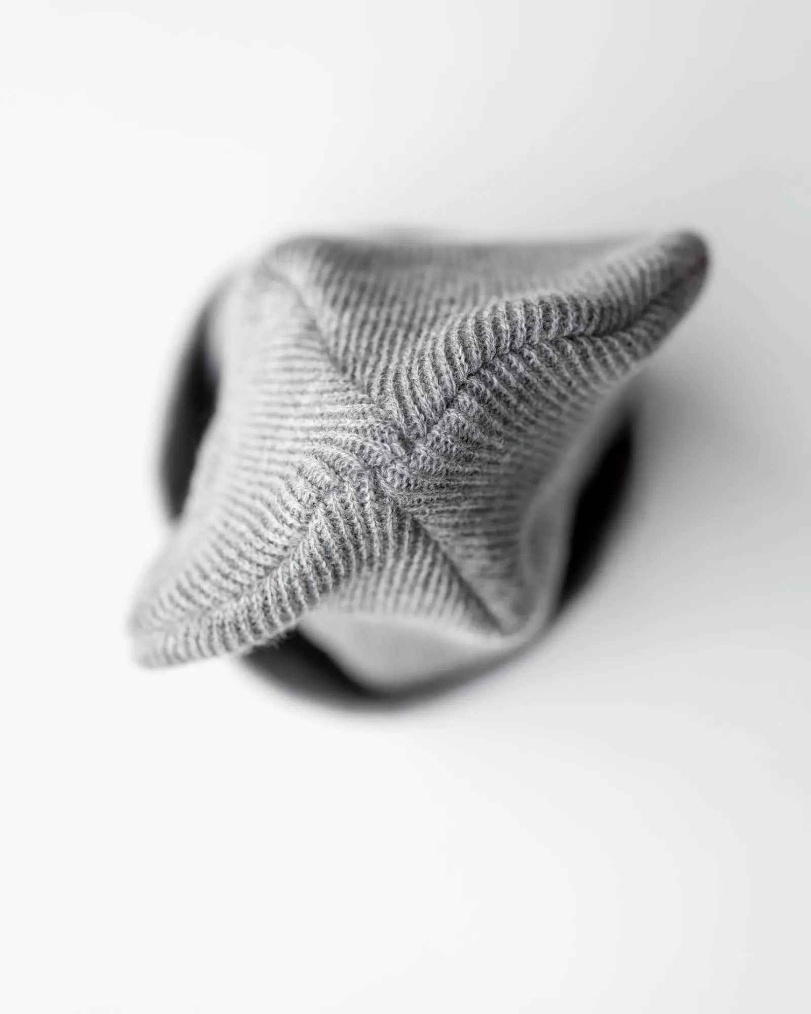 CS108 HAAKWEAR Traditional Silent Cuffed Beanie, Koala Gray.