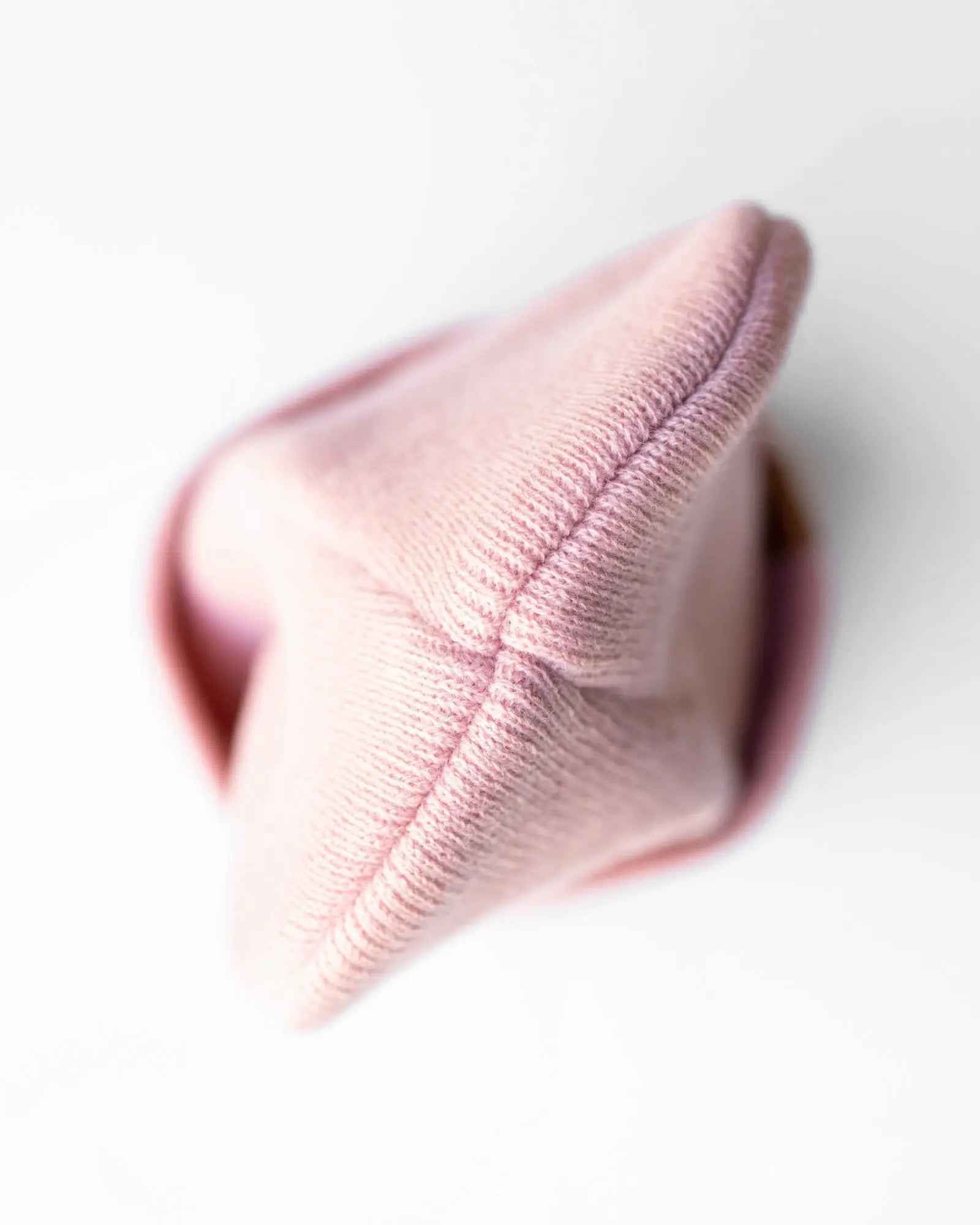 CS111 HAAKWEAR Traditional Silent Cuffed Beanie, Pearl Pink.