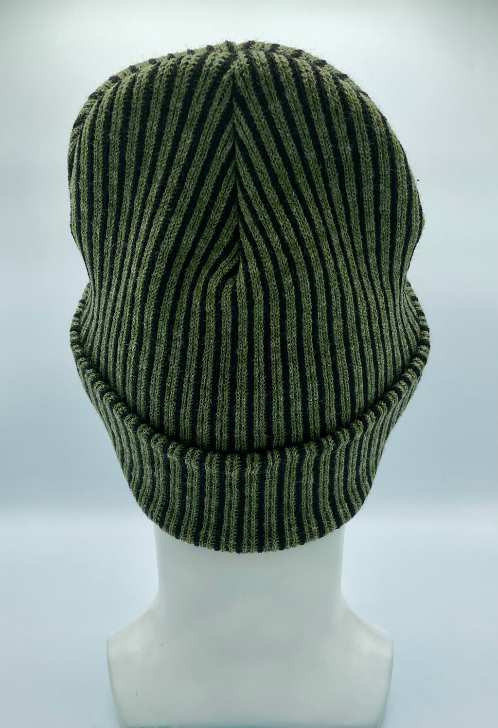 HAAKWEAR Cuffed Wide Ribbed Striped Beanie / Hat, Black