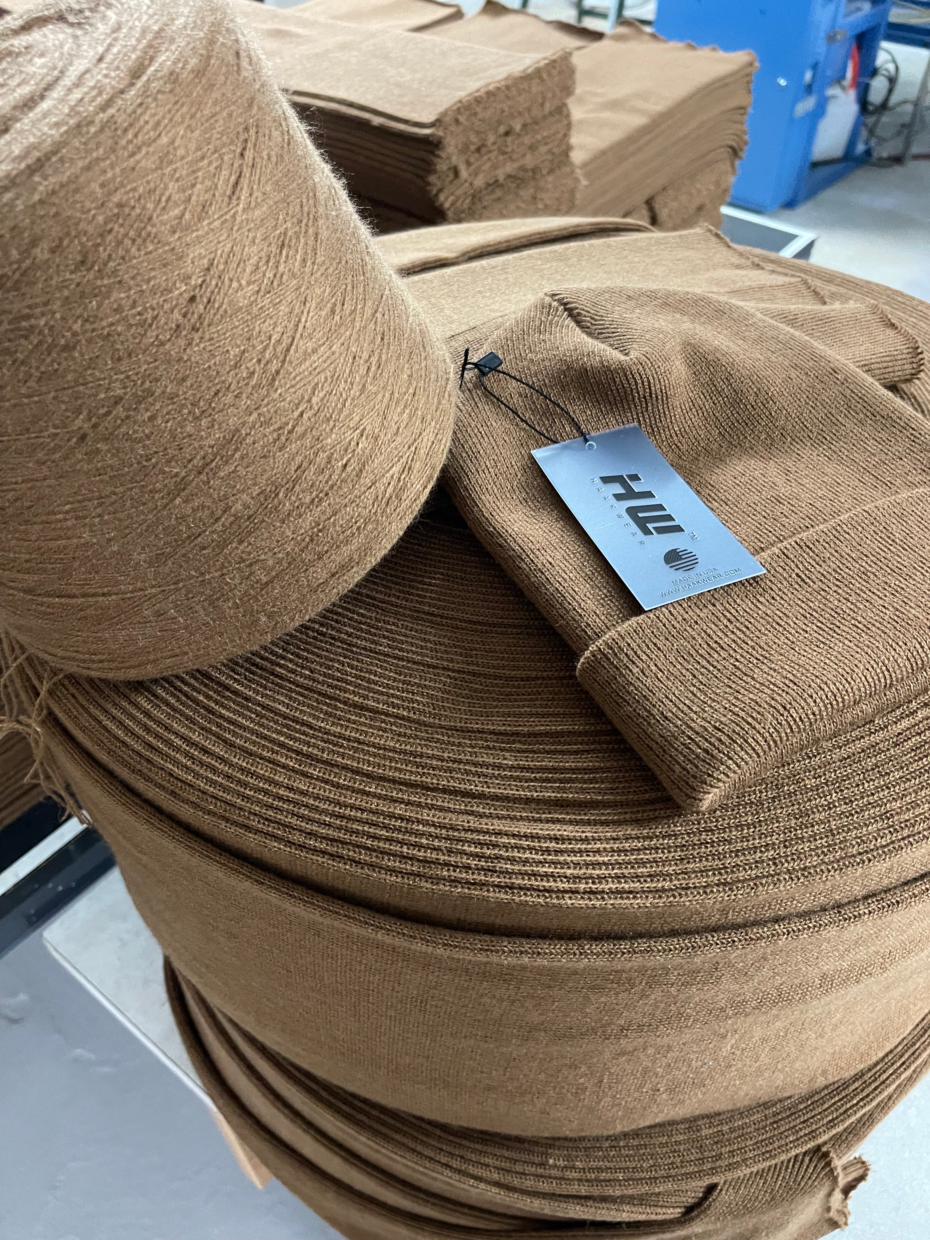 a picture showing all the content that goes into a beanie. 