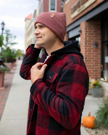 Cuffed knit beanie in rusty burgundy with stitched H logo on front